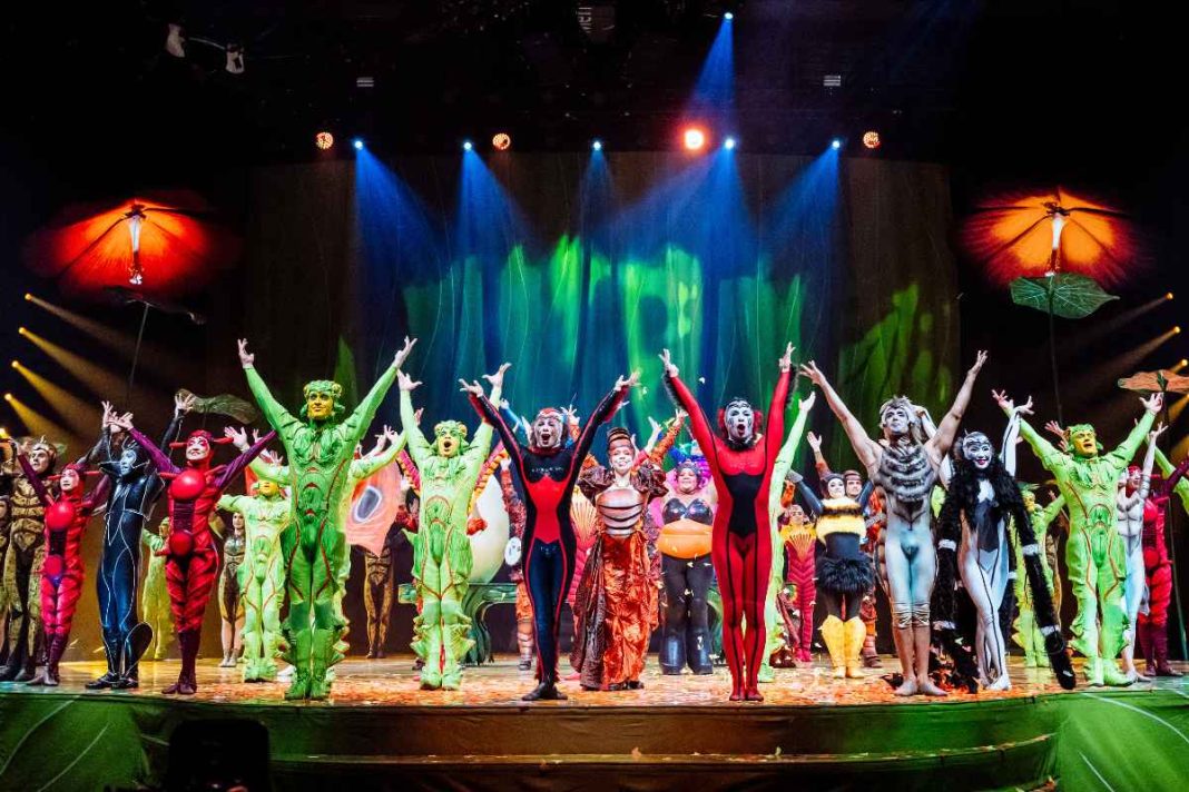 Το υπερθέαμα OVO by Cirque du Soleil μαγεύει τη Θεσσαλονίκη!