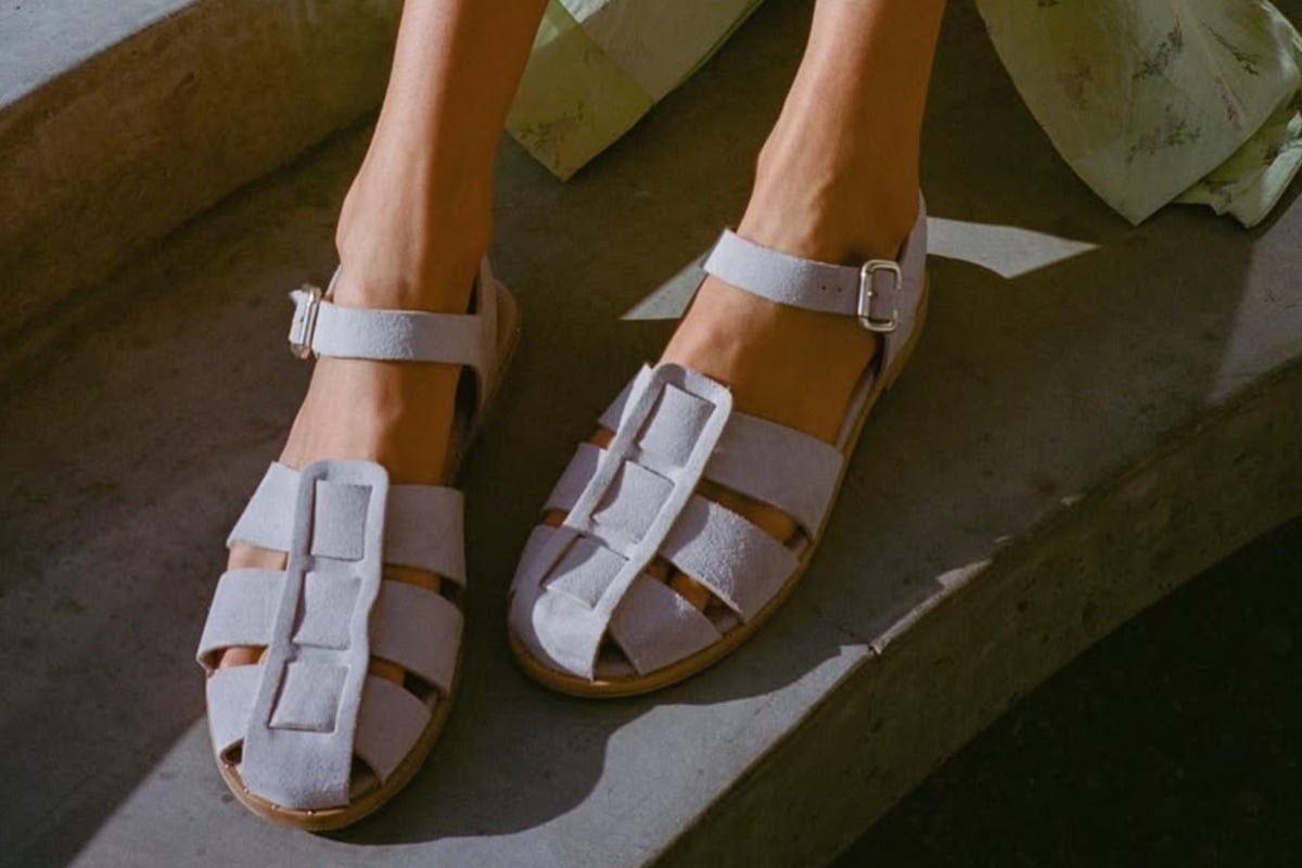 Fisherman Sandals: Επιστρέφουν δυναμικά στη μόδα!