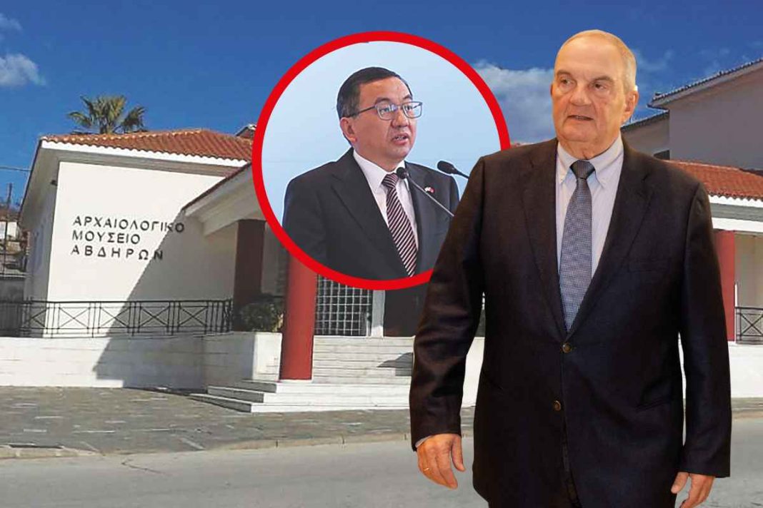 Ένας Κινέζος στην Ξάνθη με «ξεναγό» τον Καραμανλή