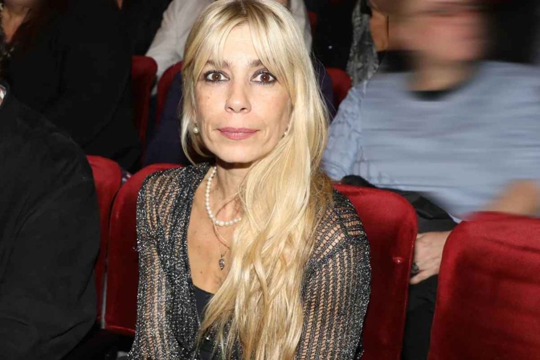 Μυρτώ Αλικάκη για τους γονείς της: «Θα κλείσω τα 54 και δεν έχω καταφέρει να τους καταλάβω»