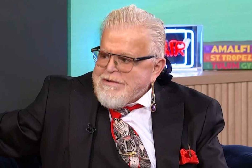Νίκος Αποστολόπουλος: «Με τον πατέρα μου είχαμε πάντα μια δύσκολη σχέση, υπήρχε χάος»