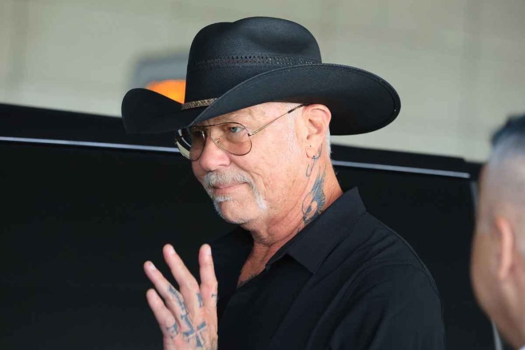 Metallica: Στην Ελλάδα ο Τζέιμς Χέτφιλντ - «Είμαι κουρασμένος, αλλά έτοιμος να ροκάρω»