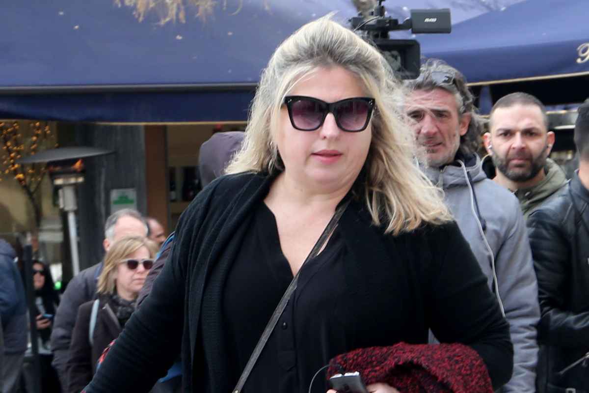 Συγκινεί η Σάντρα Βουτσά για τον πατέρα της, Κώστα Βουτσά: «Σε σκέφτομαι, μου λείπεις»