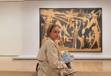Σάρον Στόουν: «Ο πατέρας μου με πετούσε από τις σκάλες»