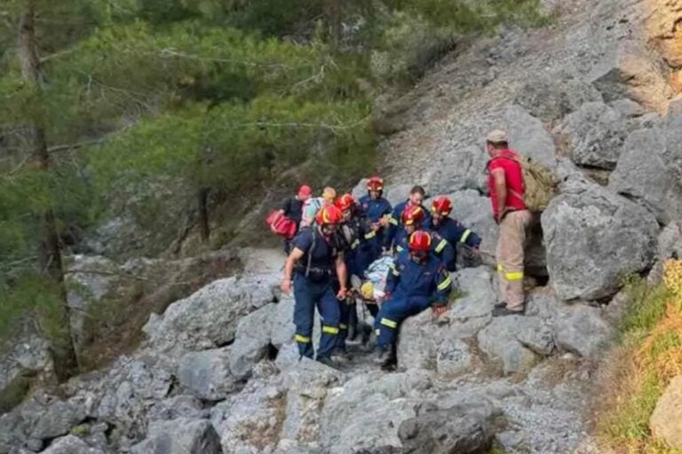 Συναγερμός στα Χανιά για διάσωση Γάλλου τουρίστα σε φαράγγι