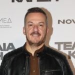 Ο Πάνος Δημάκης αποκαλύπτει: «Ήμουν ένα κοινωνικό φυτό»