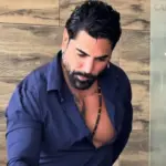 Σερβίρει.. γοητεία