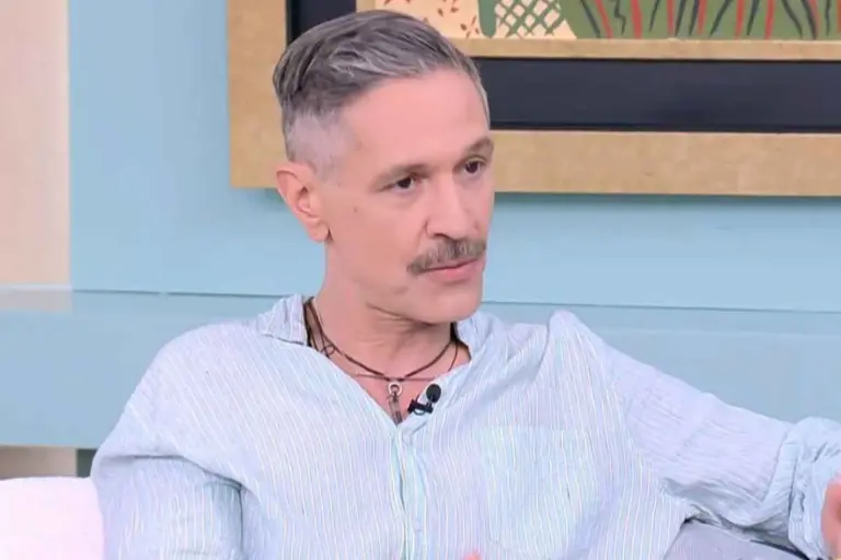 Αιμίλιος Χειλάκης: «Πήρα το φτυάρι και σκέπασα τα πόδια της»