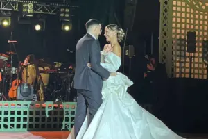 Χρήστος Αποστολόπουλος - Εβίνα Τσακίρη: Δεξίωση υπερπαραγωγή στον γάμο της χρονιάς