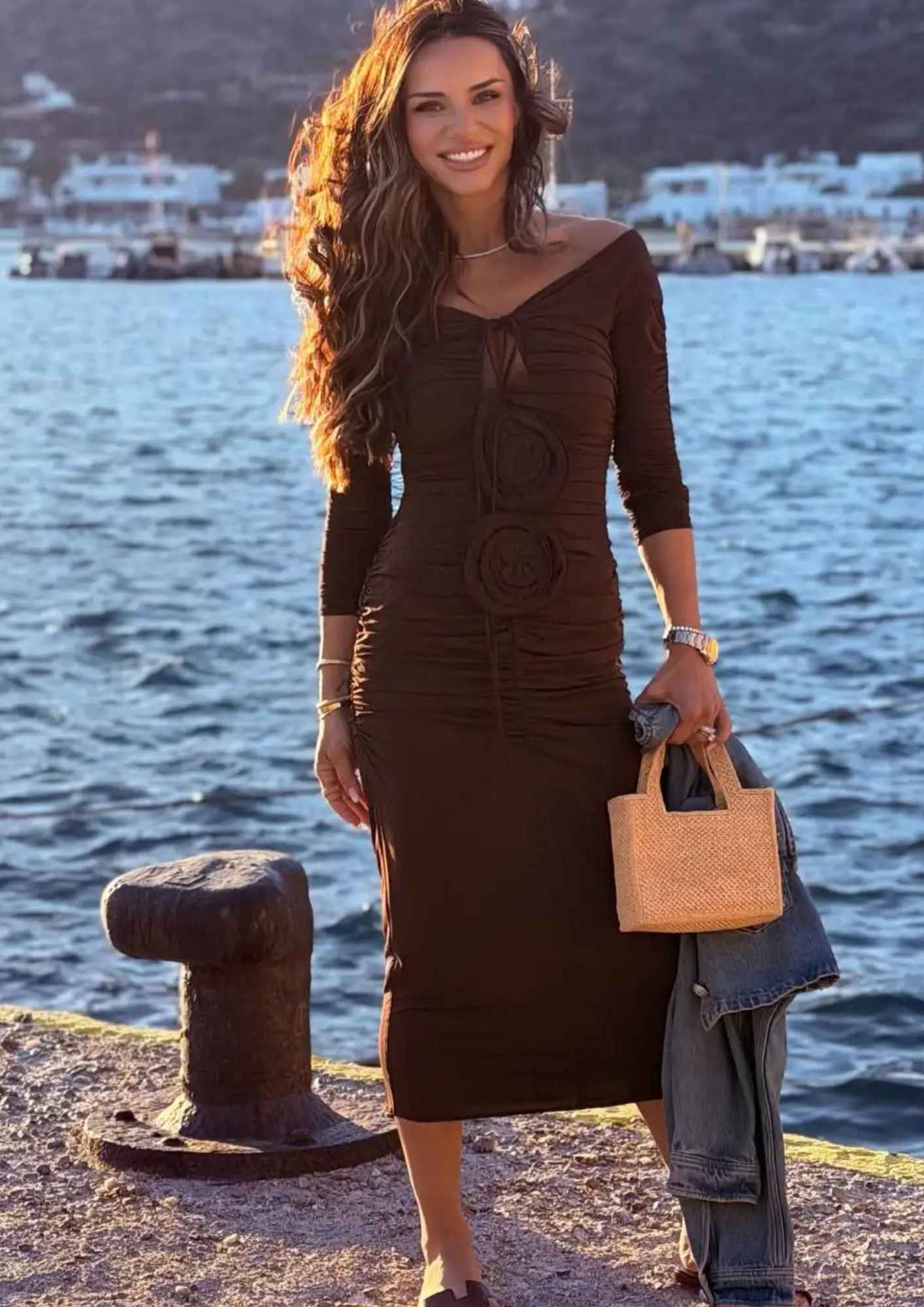 Η Ελένη Τσολάκη ξεκίνησε διακοπές με τον σύζυγό της Παύλο Πετρουλάκη