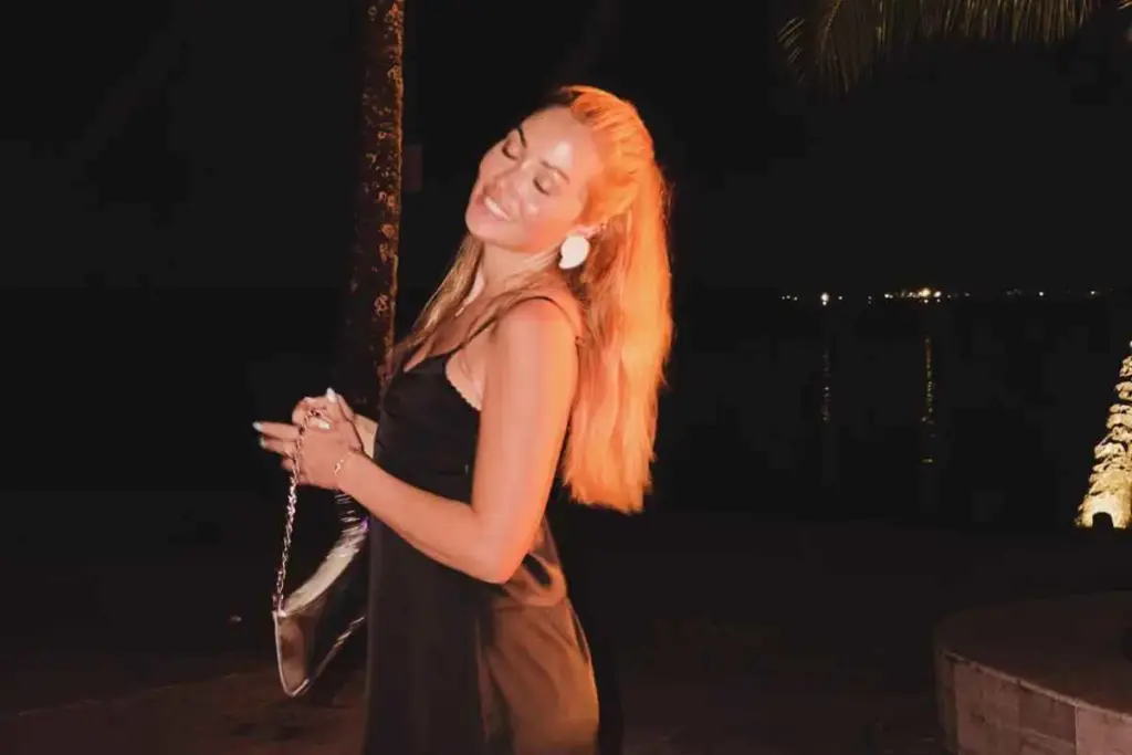 Η Ελένη Βουλγαράκη και ο Φώτης Ιωαννίδης ξεκίνησαν τις καλοκαιρινές τους διακοπές
