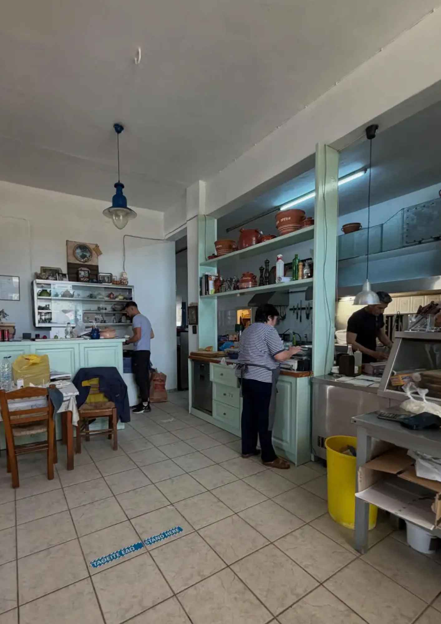 Η Έμιλι Ραταϊκόφσκι έκανε καλοκαιρινή απόδραση στη Σίφνο
