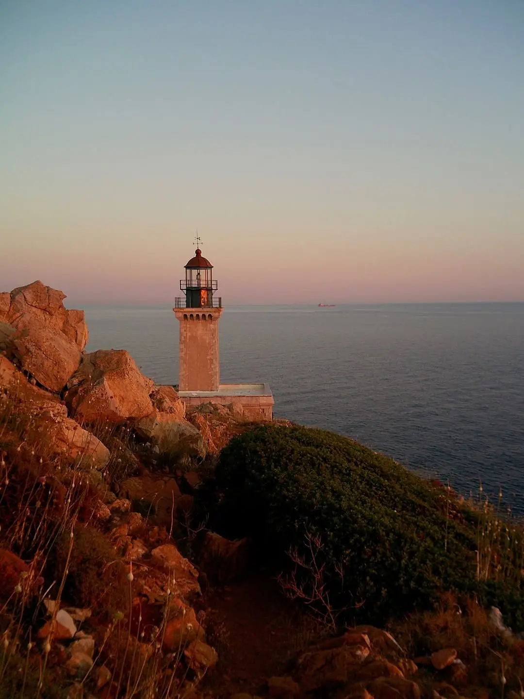 Η Ευγενία Σαμάρα στο Ταίναρο