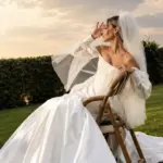  Εβίνα Τσακίρη: Το bridal look που έκλεψε τις εντυπώσεις
