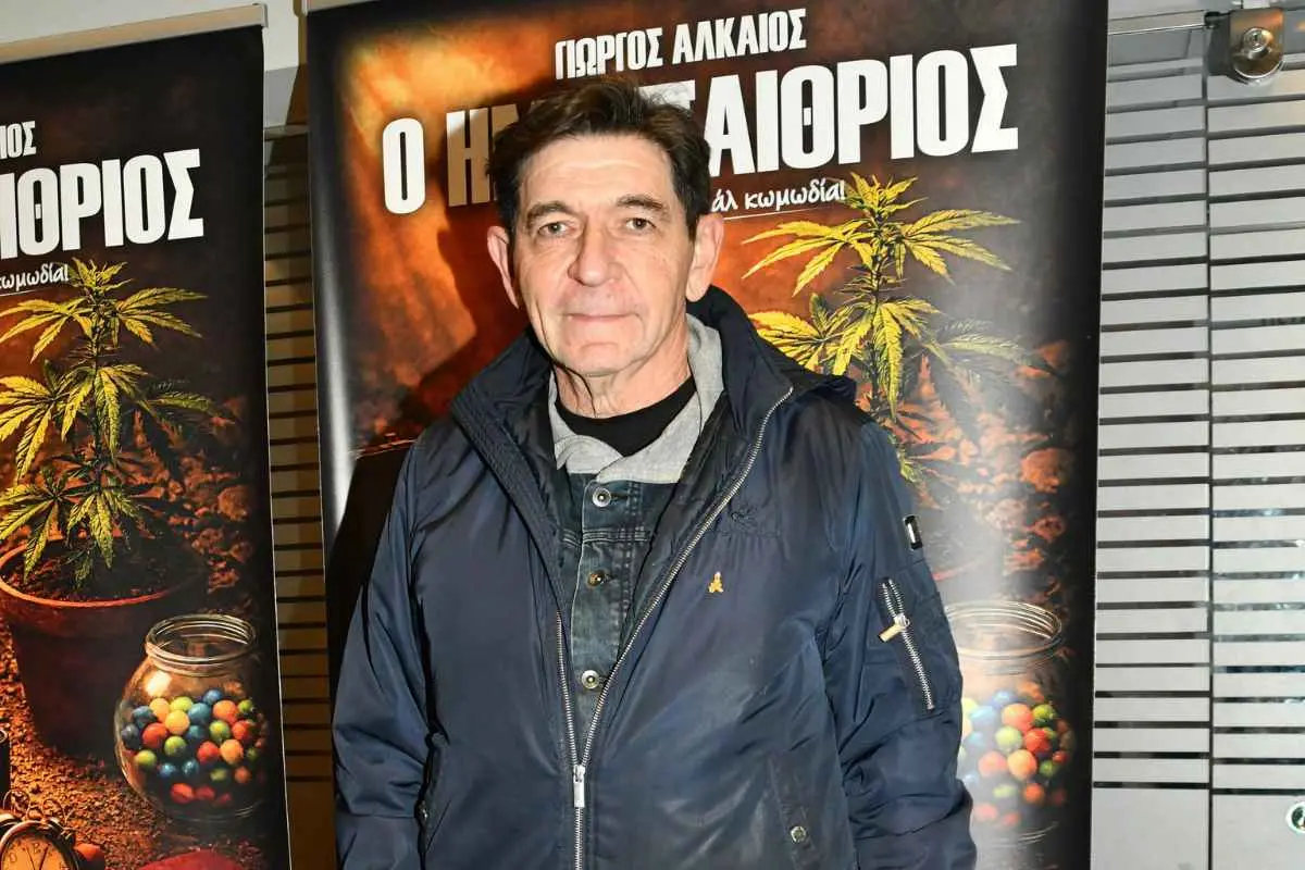 Μετά τον δραματικό ρόλο στο «Grand Hotel», ο ηθοποιός αλλάζει τηλεοπτικό ύφος.