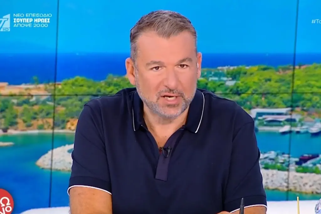 Ο Γιώργος Λιάγκας κατά τη διάρκεια της εκπομπής