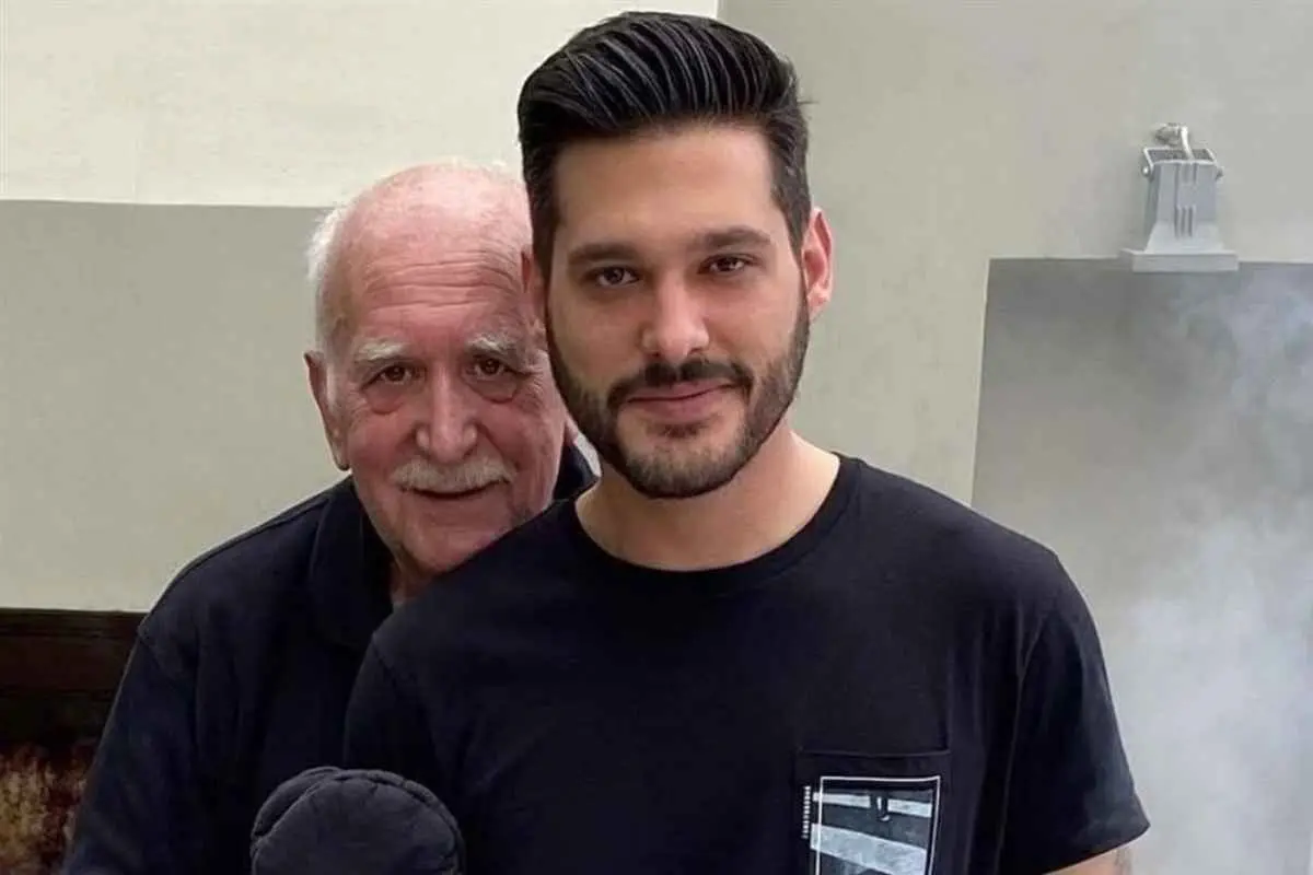 Φοίβος Παπαδάκης τίμησε τη μνήμη του πατέρα του με μια συγκινητική ανάρτηση για τη Γιορτή του Πατέρα.