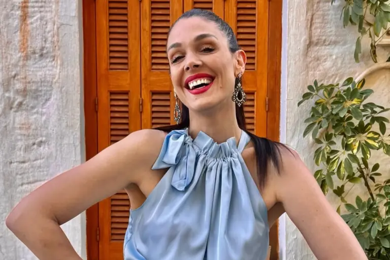 Η Ιωάννα Τριανταφυλλίδου ποζάρει στο πλευρό του γοητευτικού μπαμπά της