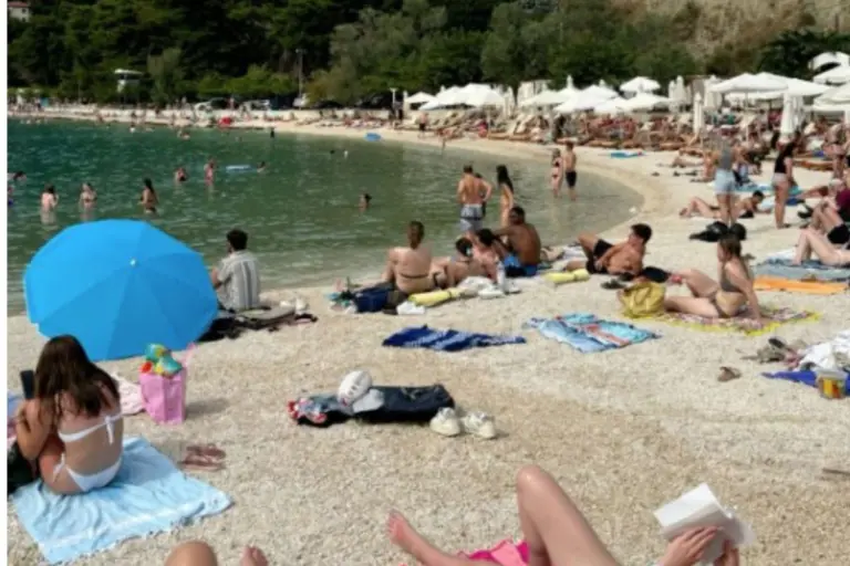 Καιρός: Ζέστη έως 37 βαθμούς σήμερα Τρίτη – Πού θα σημειωθούν τοπικές μπόρες