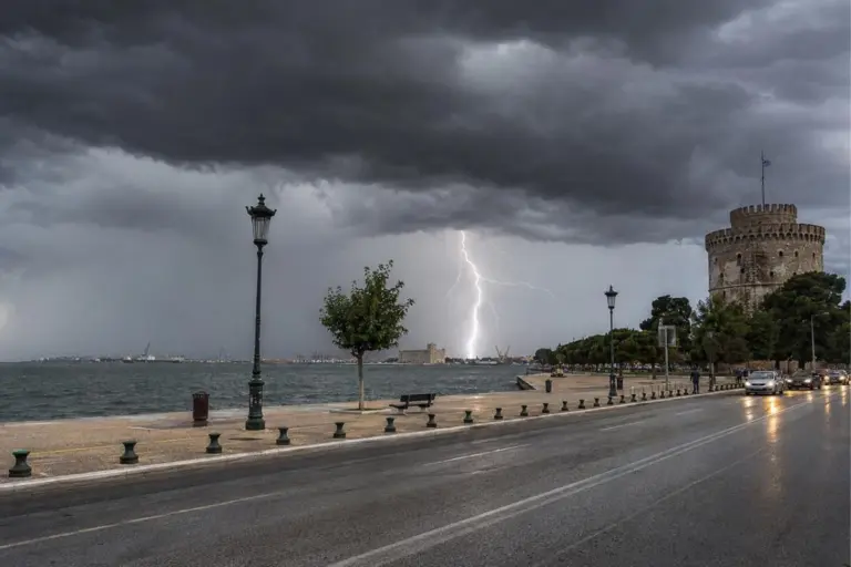 Καιρός: Καταιγίδες-εξπρές, μπουρίνια και χαλάζι μετά τους 34 βαθμούς