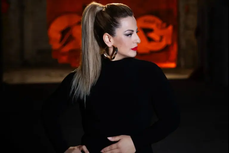 Τζένη Κατσίγιαννη: «H μεγαλύτερη δυσκολία ήταν η συνεργασία με άτομα που με ζήλευαν»