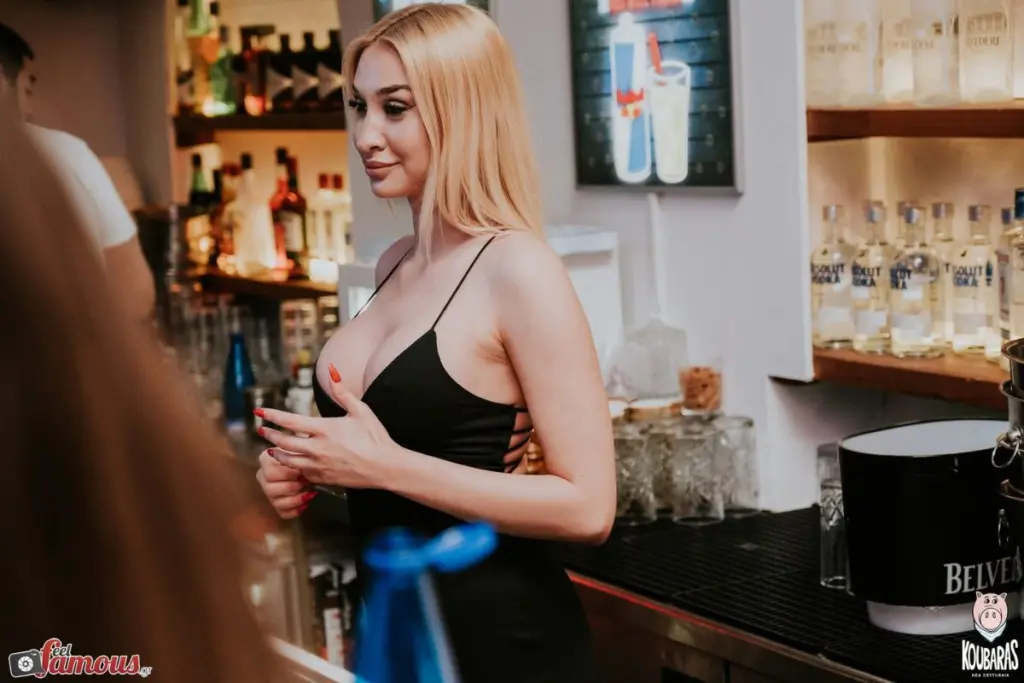Κουμπαράς club