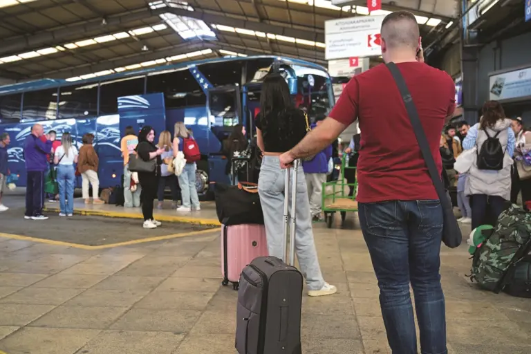 Με τα μάτια της «Μέδουσας»: Ο Άγιος Άγνωστος