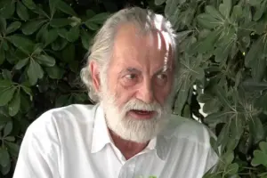 Μιχάλης Αεράκης: «Τρία χρόνια δεν μιλούσα με τον πατέρα μου»