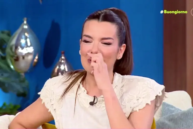 «Λύγισε» η Νικολέττα Ράλλη: «Έφυγε τον Φεβρουάριο, δεν ήθελε να ζήσει»
