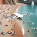 Drones στον «πόλεμο της ξαπλώστρας»