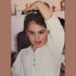 Το flashback Ελληνίδας τραγουδίστριας