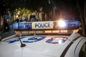 Τραγωδία στη Γαστούνη: Νεκρός άνδρας με τραύμα από όπλο στο κεφάλι