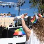 Athens Pride 2026: Πλήθος κόσμου στο πολύχρωμο κέντρο της πρωτεύουσας