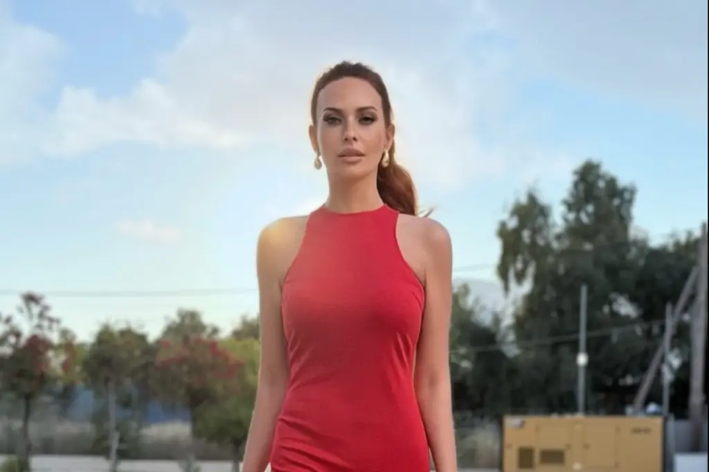Σίσσυ Χρηστίδου Χαμογέλα και Πάλι Mega εκπομπή Athens Pride επιθετικά μηνύματα