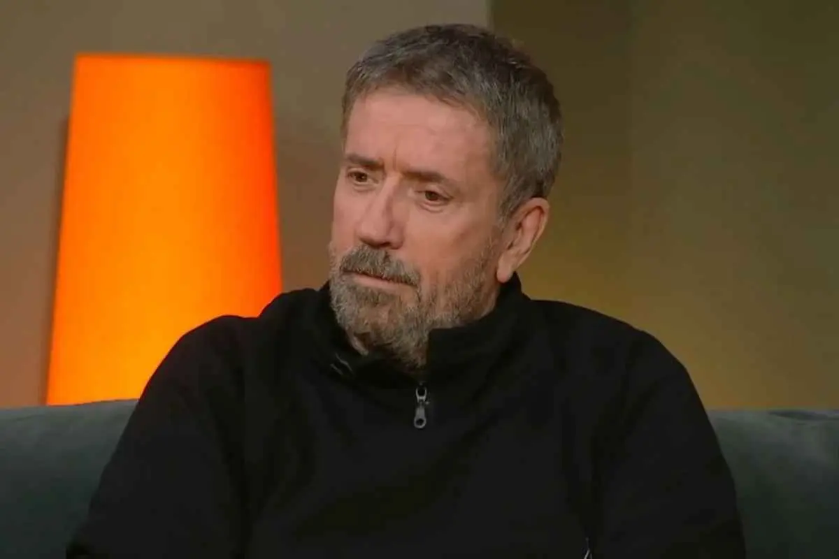 Ο Σπύρος Παπαδόπουλος μίλησε για το διαζύγιο, την ηλικία, τις ταμπέλες και την καλλιτεχνική του πορεία.