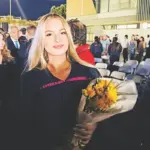 Η καλλονή θυγατέρα του Υφυπουργού Χάρη Θεοχάρη