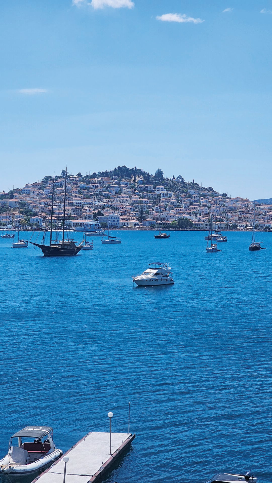 Πανοραμική φωτογραφία του γραφικού Πόρου