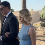 Τζένη Μπαλατσινού: Η τρυφερή φωτογραφία με τον Βασίλη Κικίλια στον γάμο της κόρης της