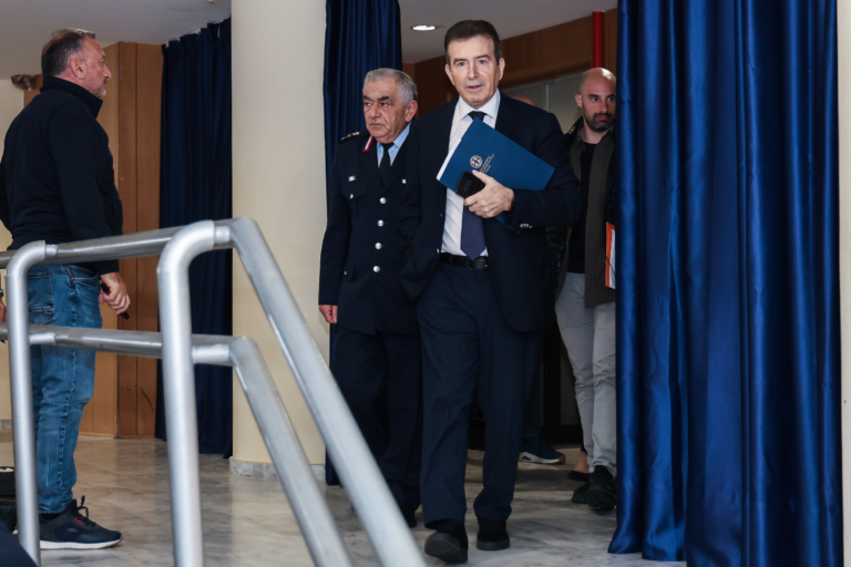 Χρυσοχοΐδης: Ο πιο αποτελεσματικός υπουργός της Μεταπολίτευσης