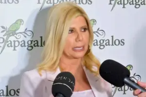 Ζήνα Κουτσελίνη: «Δεν βλέπω τον Λιάγκα, ψηφίζω Φαίη»