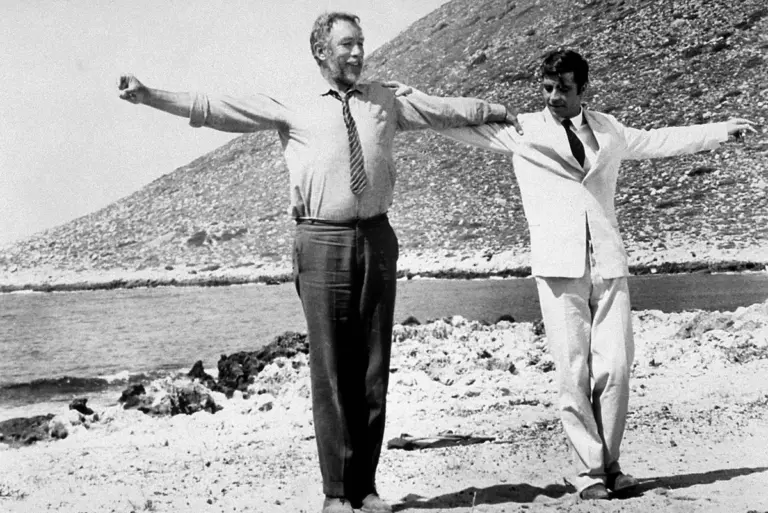 «Άστεγος» ο «Ζορμπάς»