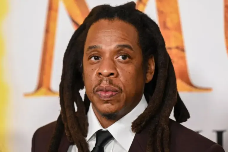 Χάος σε συναυλία του Jay-Z στο Yankee Stadium – Βίντεο κατέγραψε την παραβίαση ασφαλείας