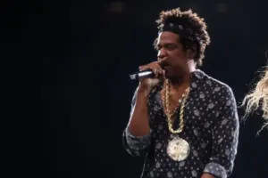 Ο Jay-Z γιορτάζει 30 χρόνια καριέρας με επετειακή συναυλία στο Λονδίνο
