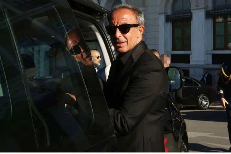 Νίκος Αλιάγας: Επιστροφή με συγκίνηση στο Ραδιομέγαρο της ΕΡΤ