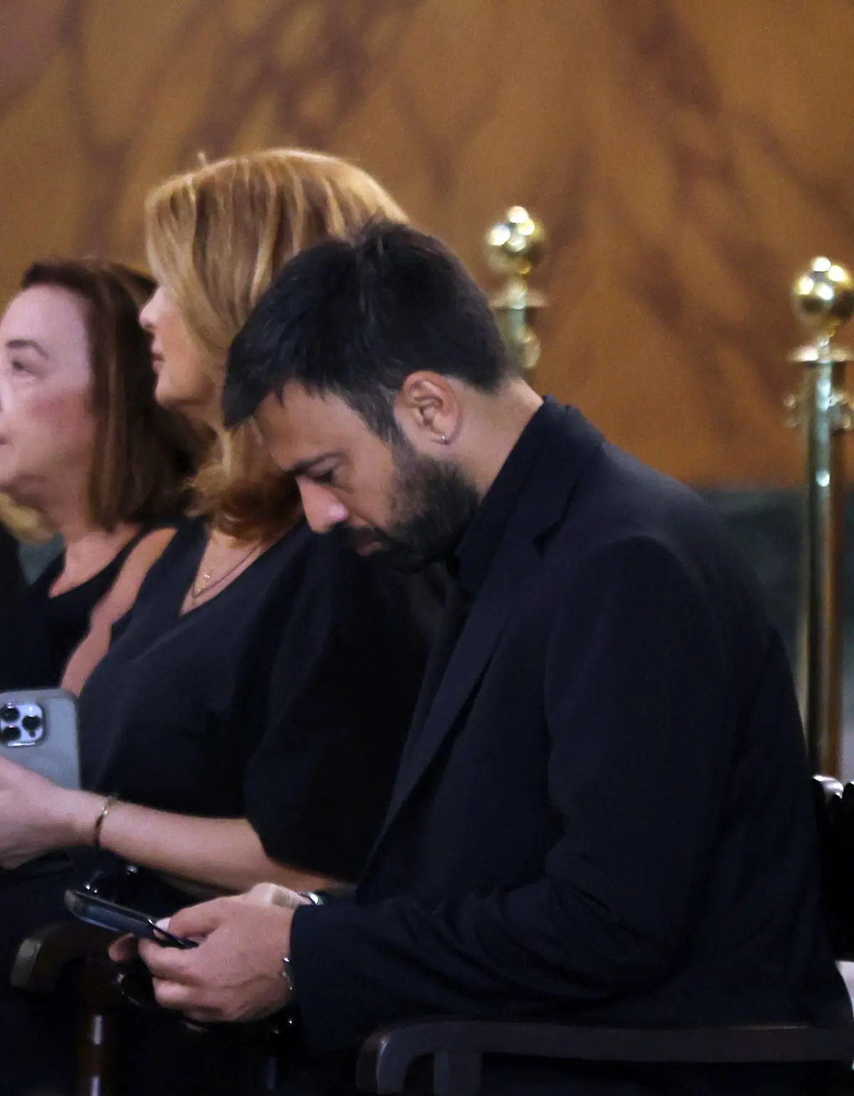 Ανδρέας Γεωργίου με Γκερέκου στην κηδεία της Μάρως Κοντού
