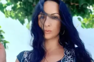 Νεκρή μέσα στο αυτοκίνητό της η δημοσιογράφος Μαρία Αντωνογιαννάκη