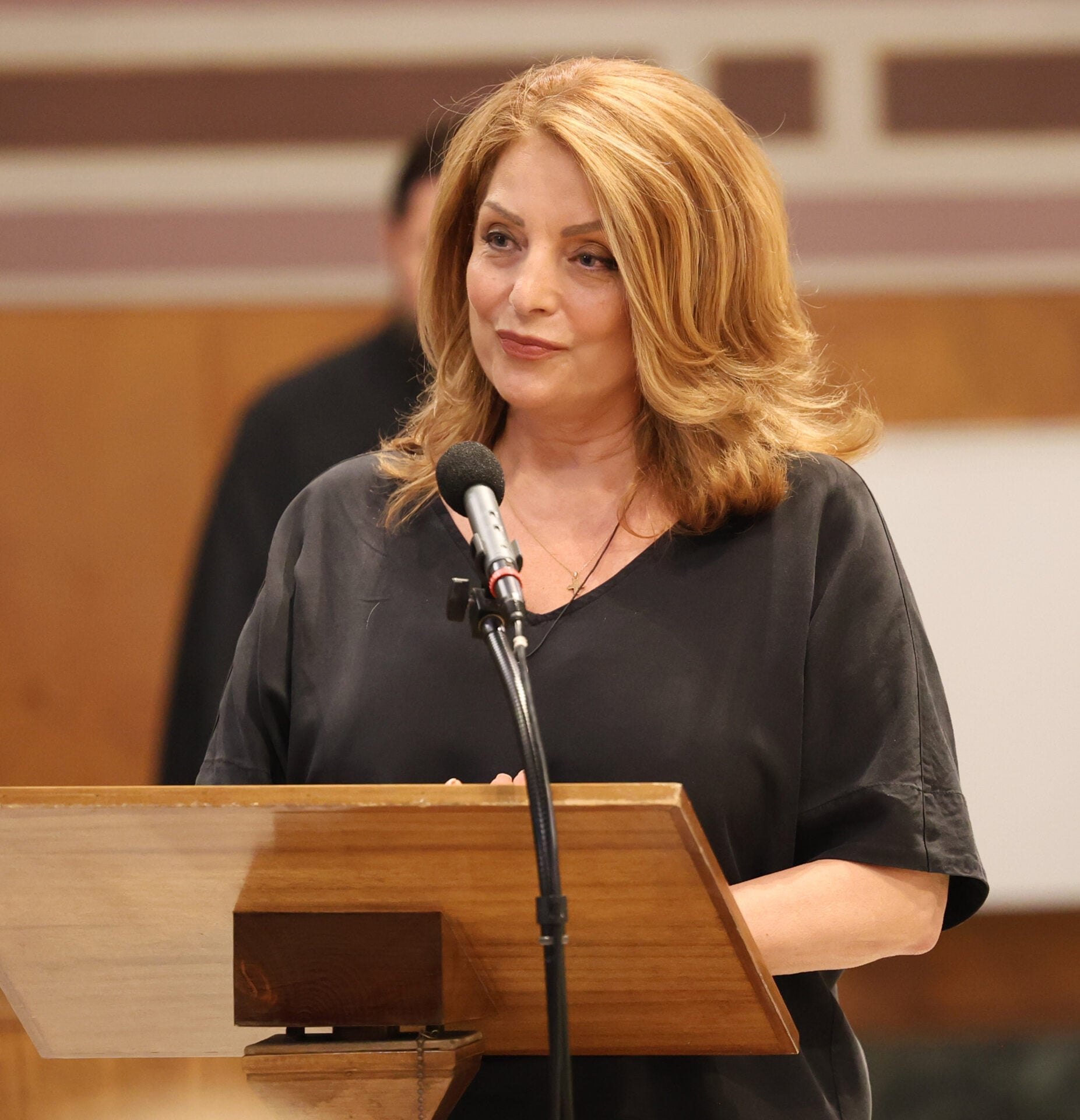 Η Άντζελα Γκερέκου αποχαιρέτησε την τηλεοπτική της μητέρα Μάρω Κοντού με δάκρυα στα μάτια