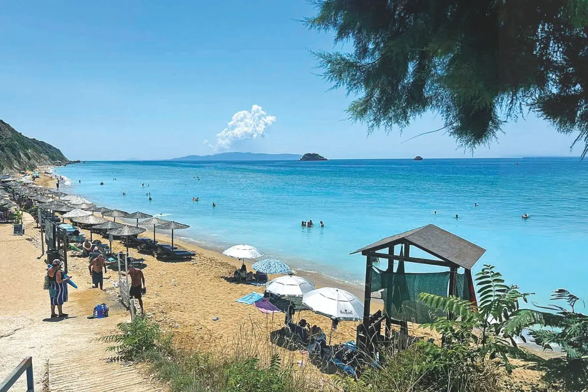Η παραλία Αβυθος στην Κεφαλλονιά