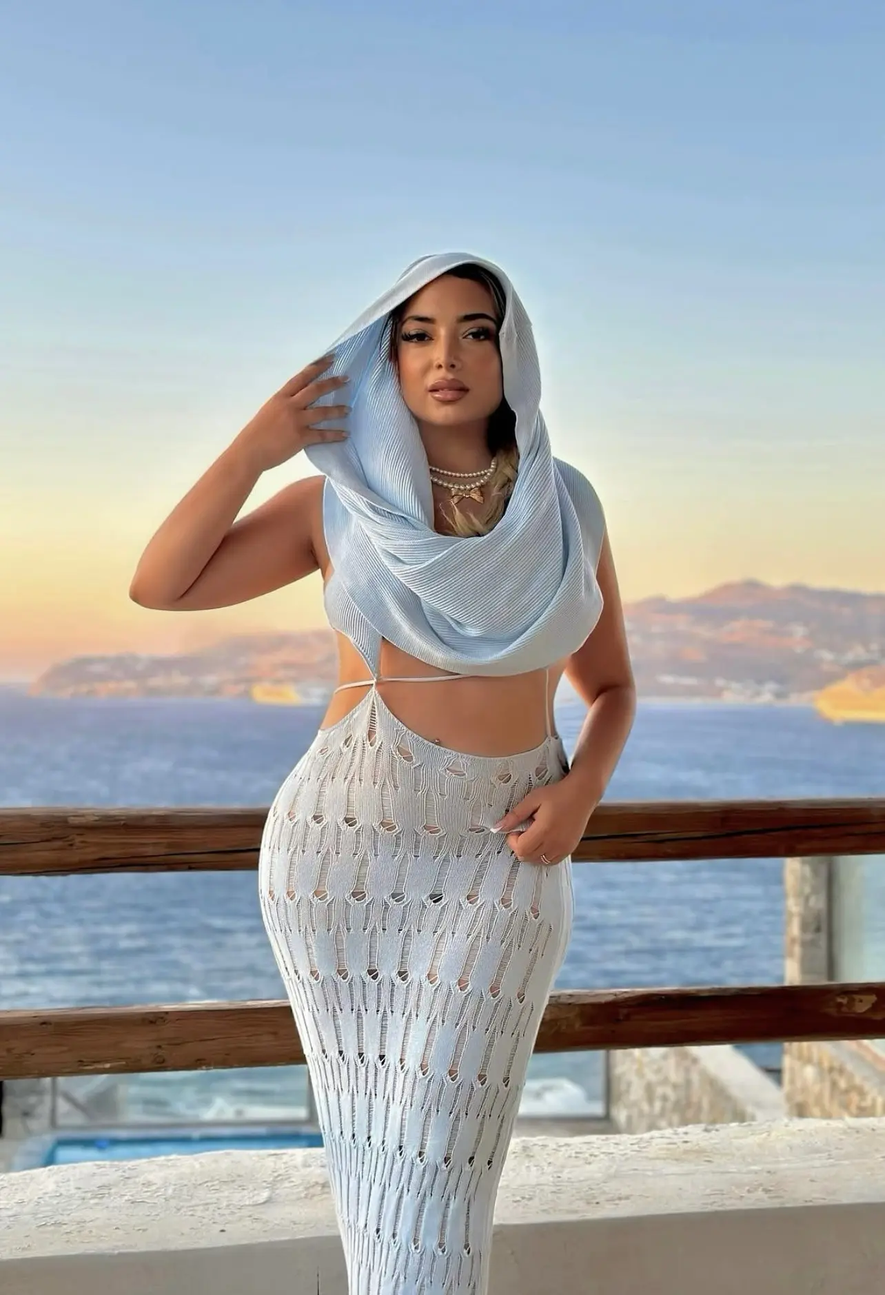 Η Connie Fragkouli αποκαλύπτει τα όνειρά της για τη μόδα