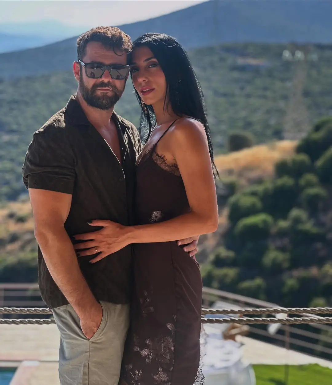 Λιακόπουλος ζευγάρι με Χατζηευσταθίου